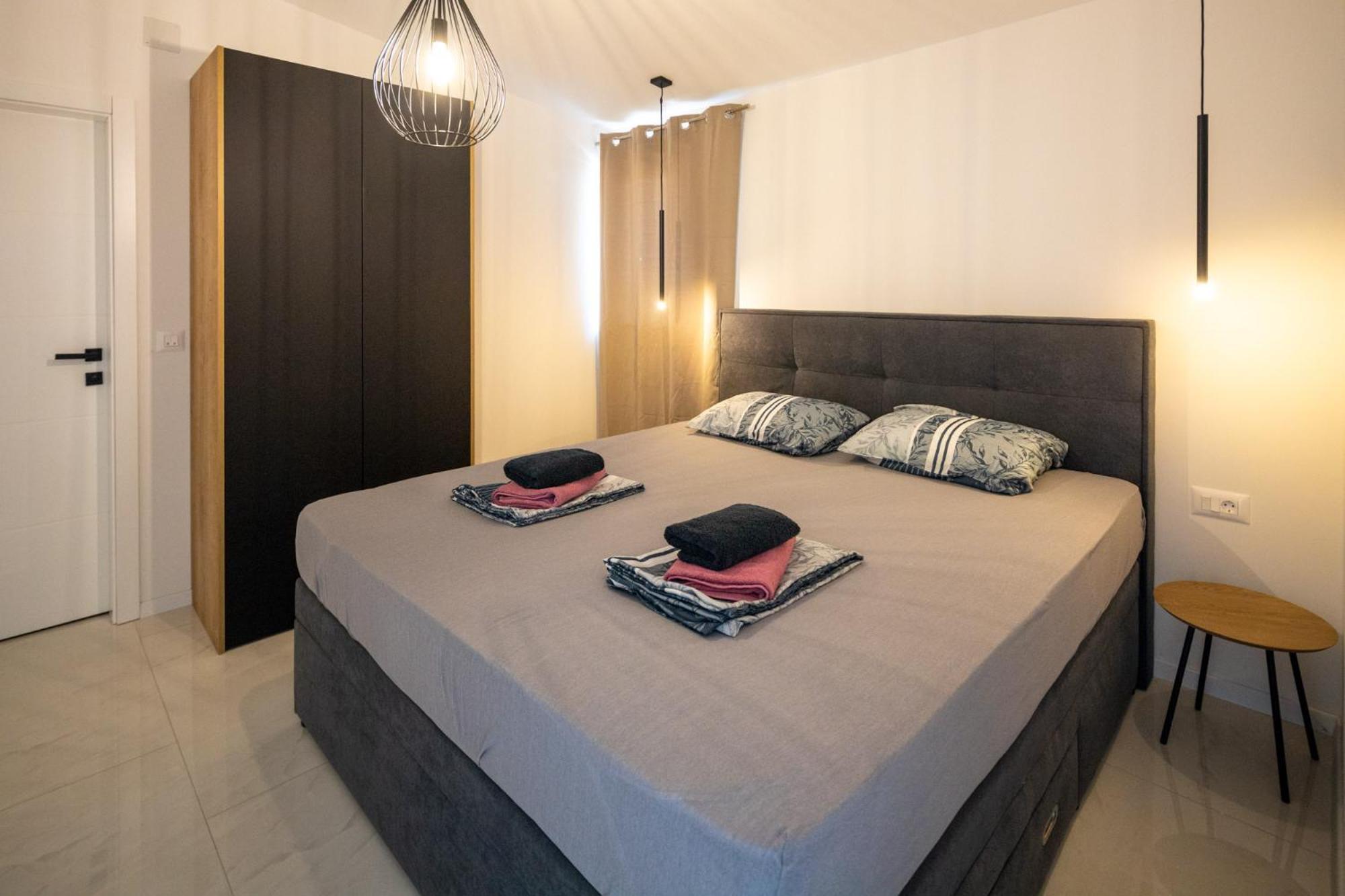 Apartamento Ante & Ivano Biograd With Pool