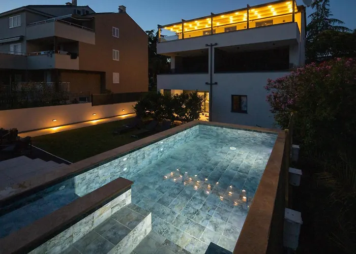 Apartmani Ante & Ivano Biograd With Pool