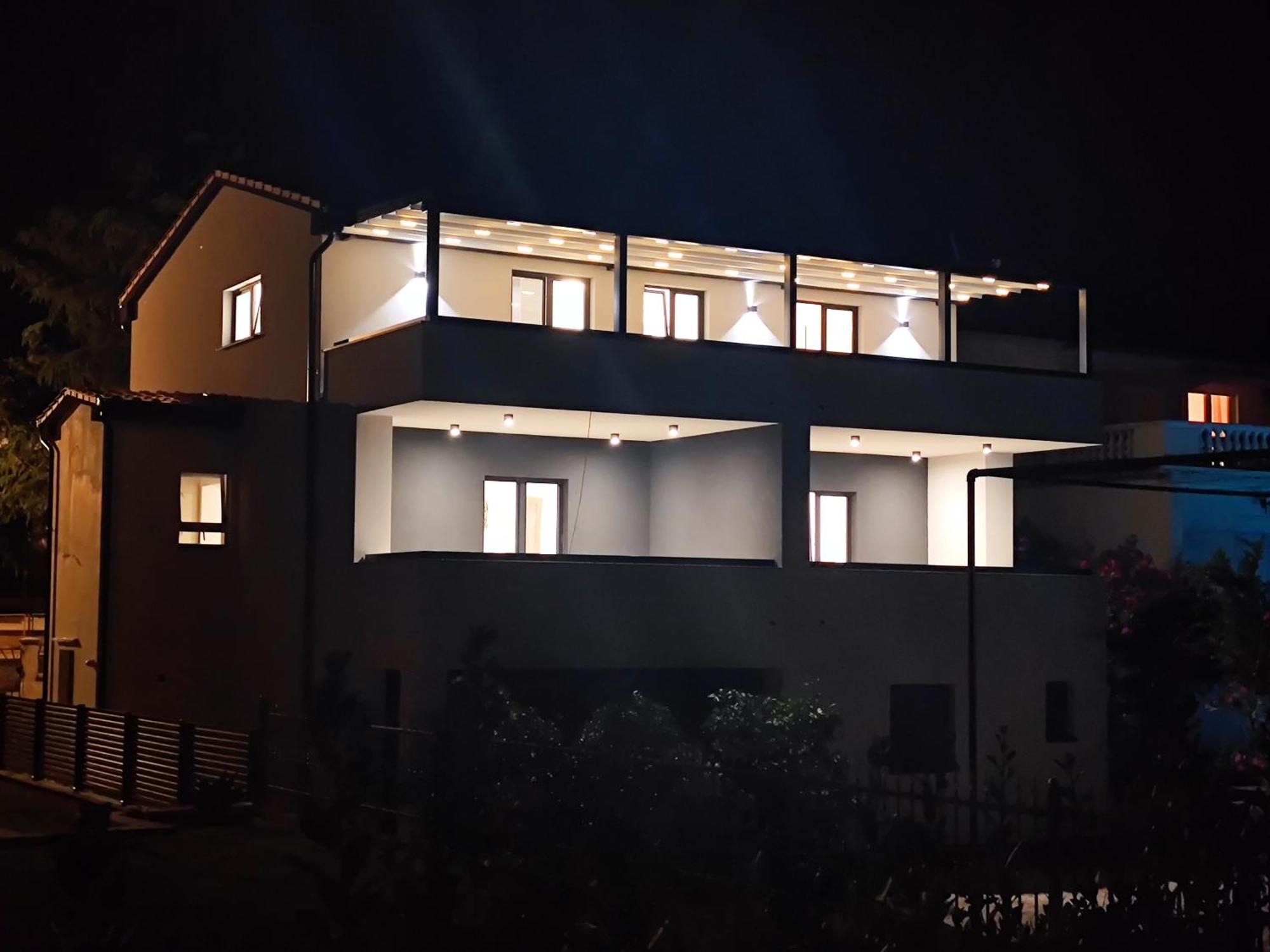 Ante & Ivano Biograd With Pool Apartment