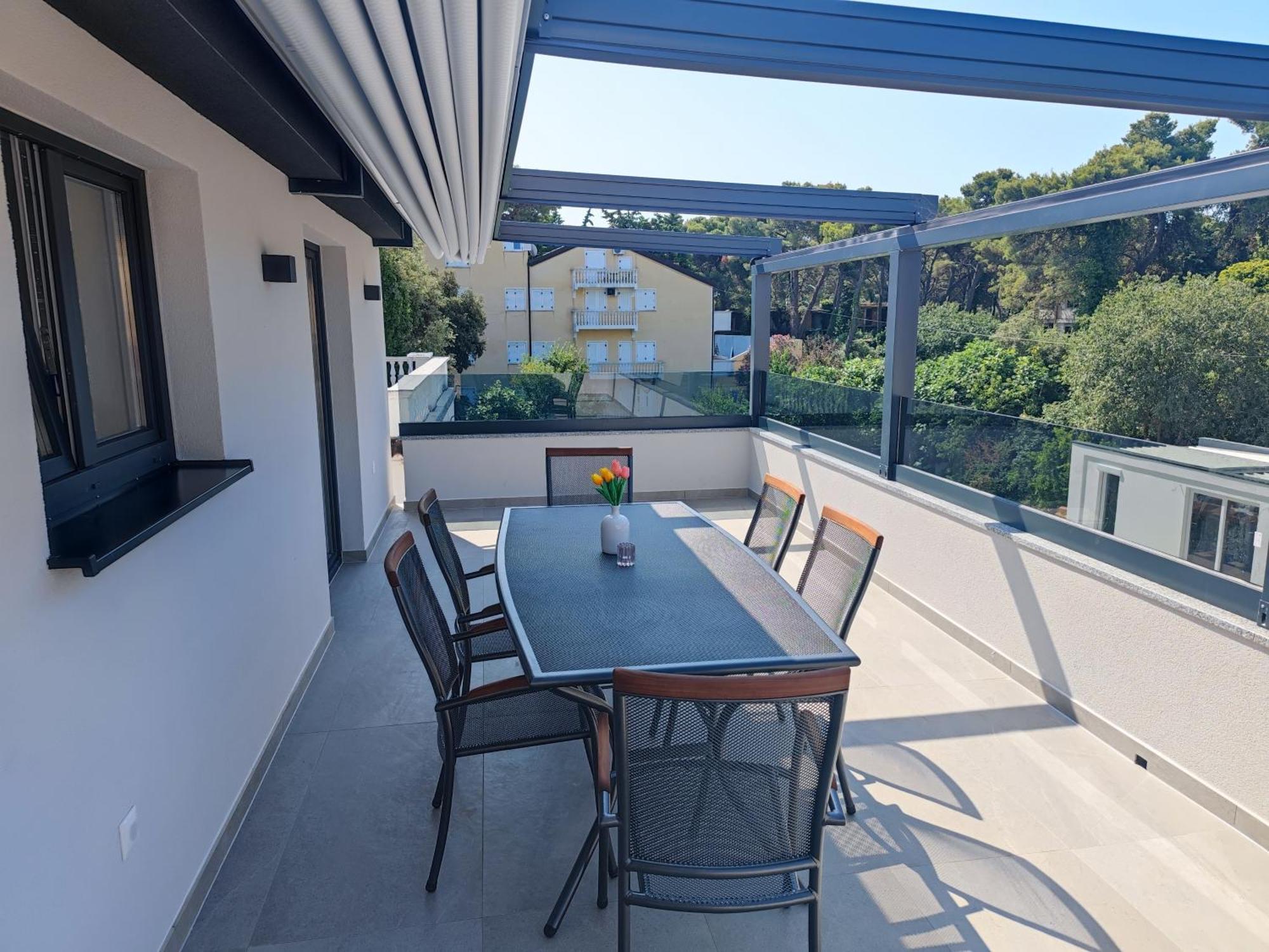 Apartment Ante & Ivano Biograd With Pool *