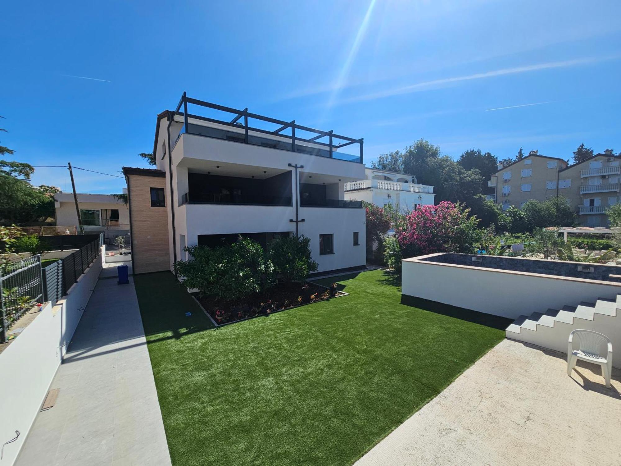 Apartment Ante & Ivano Biograd With Pool