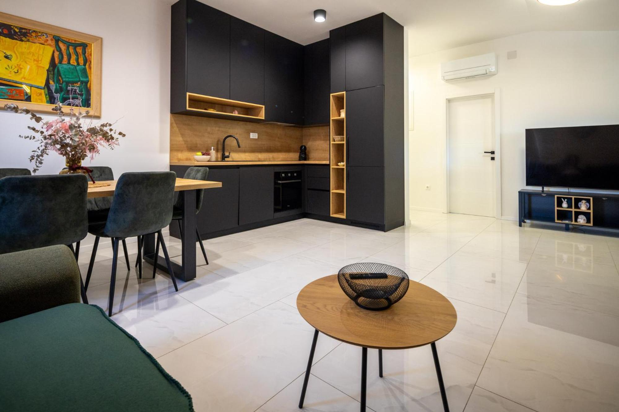 Apartment Ante & Ivano Biograd With Pool