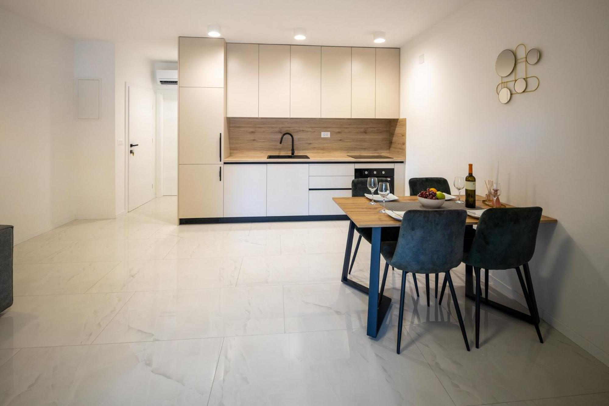 Ante & Ivano Biograd With Pool Apartment